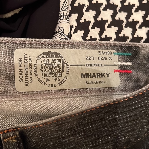 Diesel Mharky Jeans - Picture 4 of 7